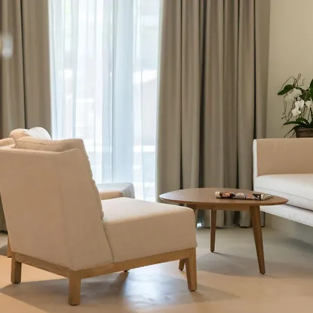 Hotel Bitzaro Grande &