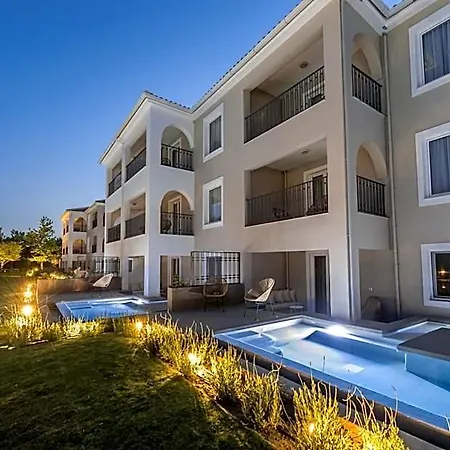 Bitzaro Grande Hotel&suites