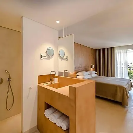 Hotel Bitzaro Grande &