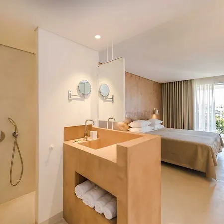 Bitzaro Grande & Hotel