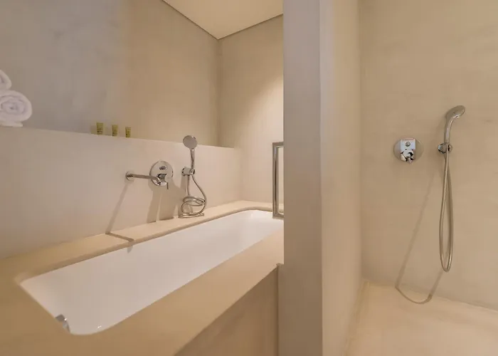 Hotel Bitzaro Grande Hotel&suites