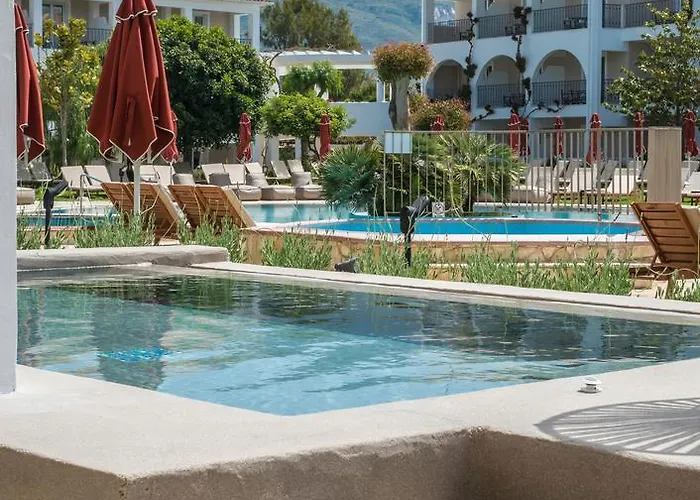 Bitzaro Grande Hotel&suites Hotel Kalamákion