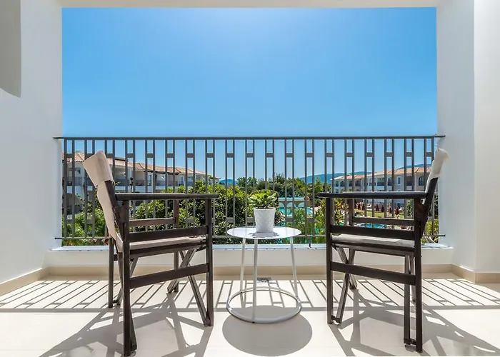 Bitzaro Grande Hotel&suites 3*