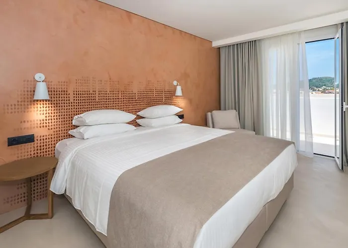 Bitzaro Grande Hotel&suites Hotel