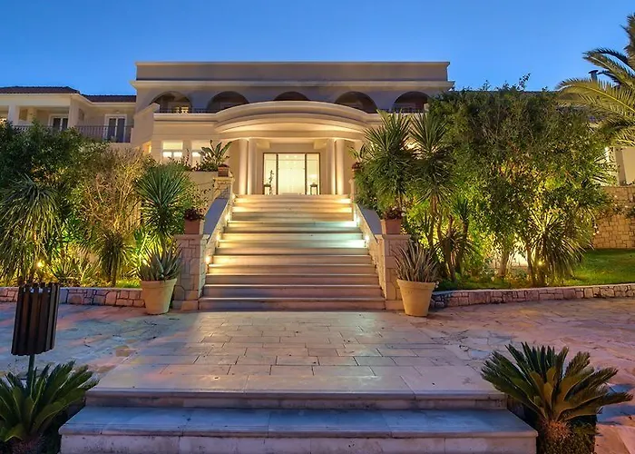 Bitzaro Grande Hotel&suites Hotel 3*