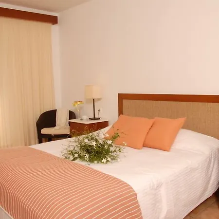 Hotel Bitzaro Grande & 3*