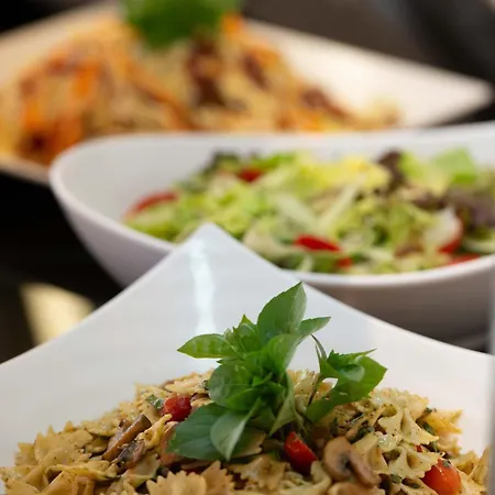 Bitzaro Grande & מלון 3*