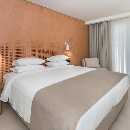 Bitzaro Grande & מלון