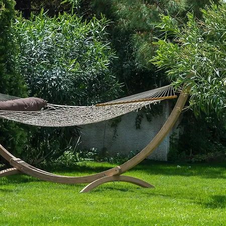 Bitzaro Grande & מלון 3*