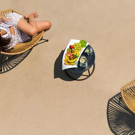 Bitzaro Grande & Kalamákion